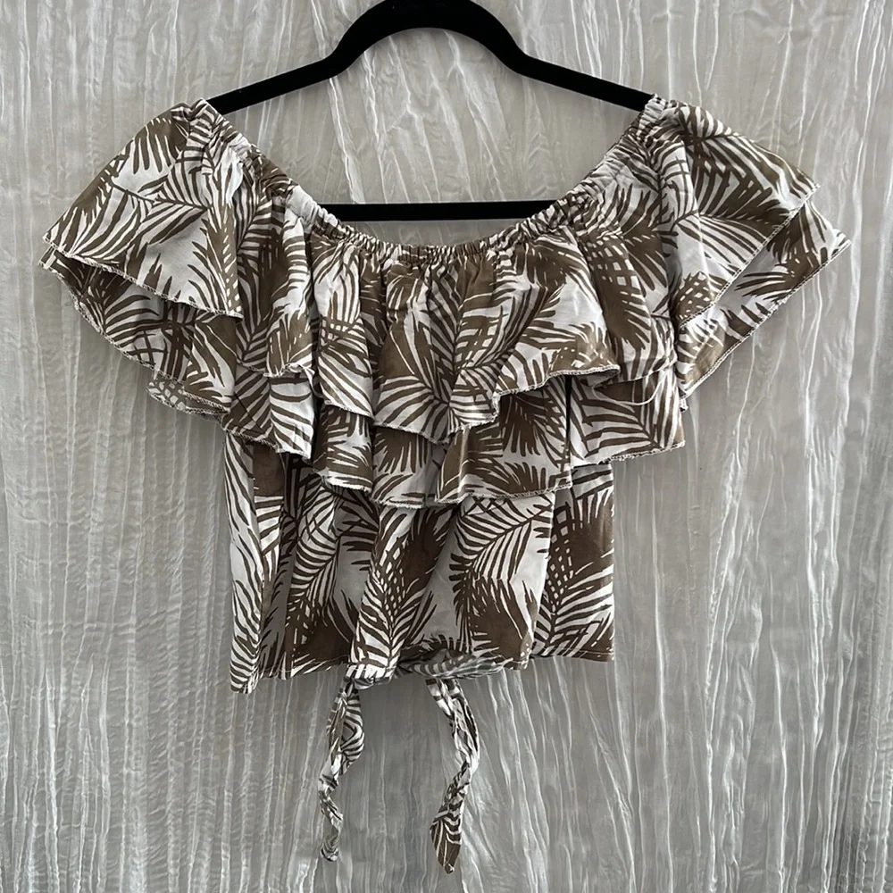 Miss Selfie Off the Shoulder Top | Size Medium | Crop Top | Summer Top - Picture 2 of 4